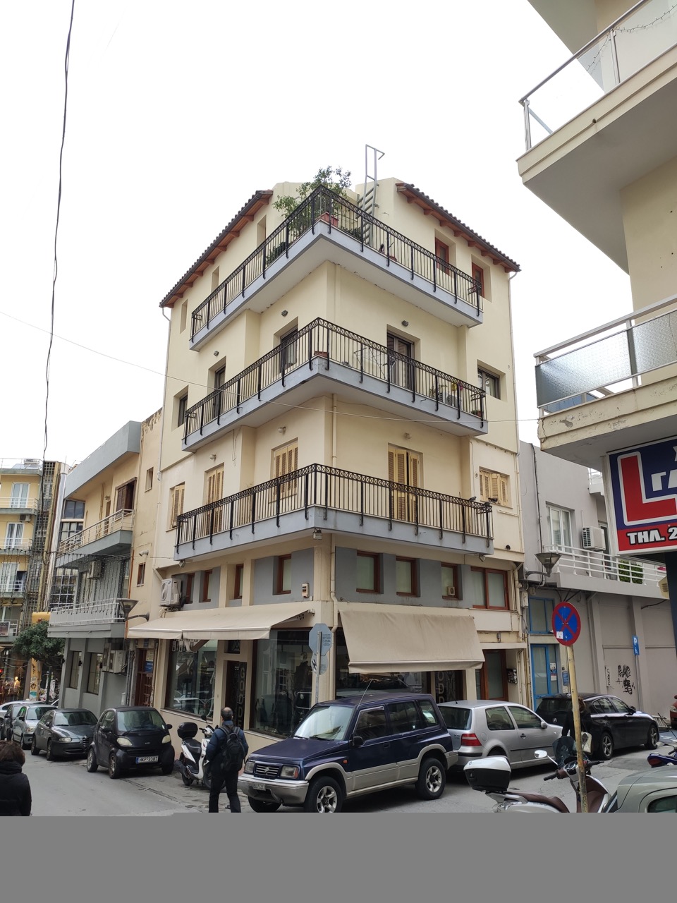 EXOIKONOMO MEZONETA 3 & 4ou OROFOU KENTRO