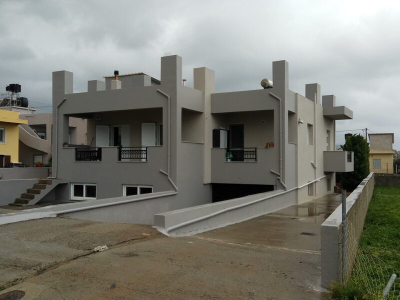 EXOIKONOMO MONOKATOIKIA KOKKINI XANI