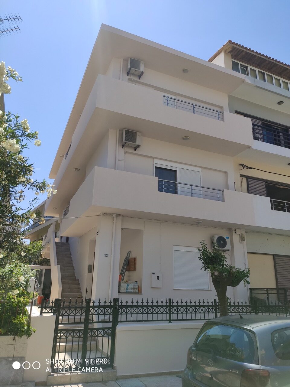 EXOTERIKI-ANAKAINISI-POLYKATIKIAS-HRAKLEIO-1-rotated.